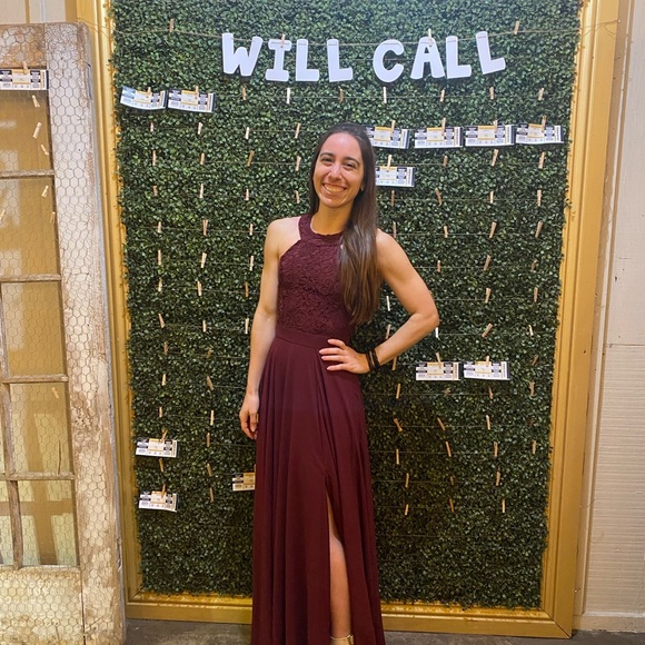 Lulu’s Dress - Picture 4 of 5